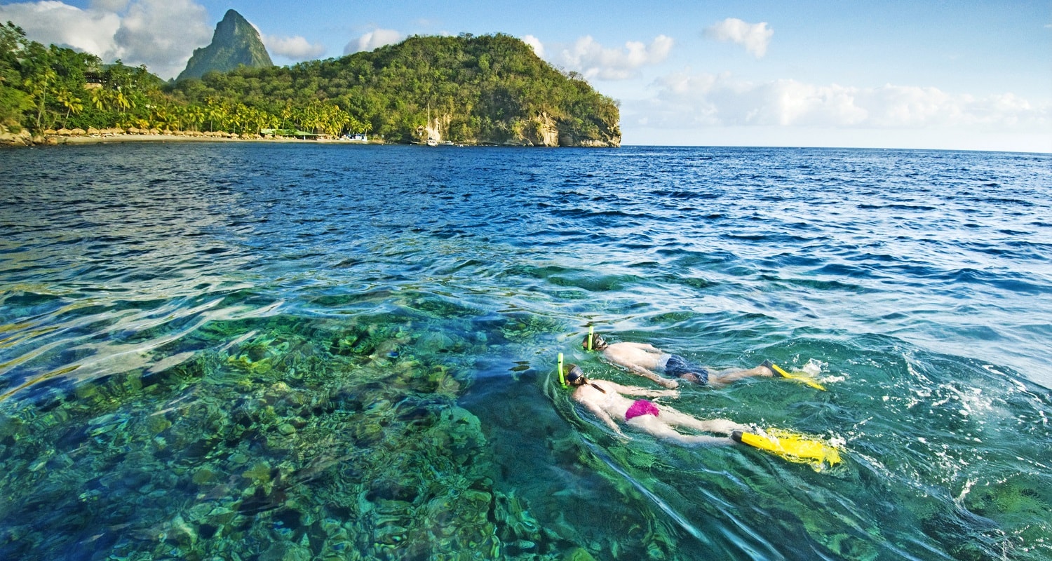 snorkelers-st-lucia